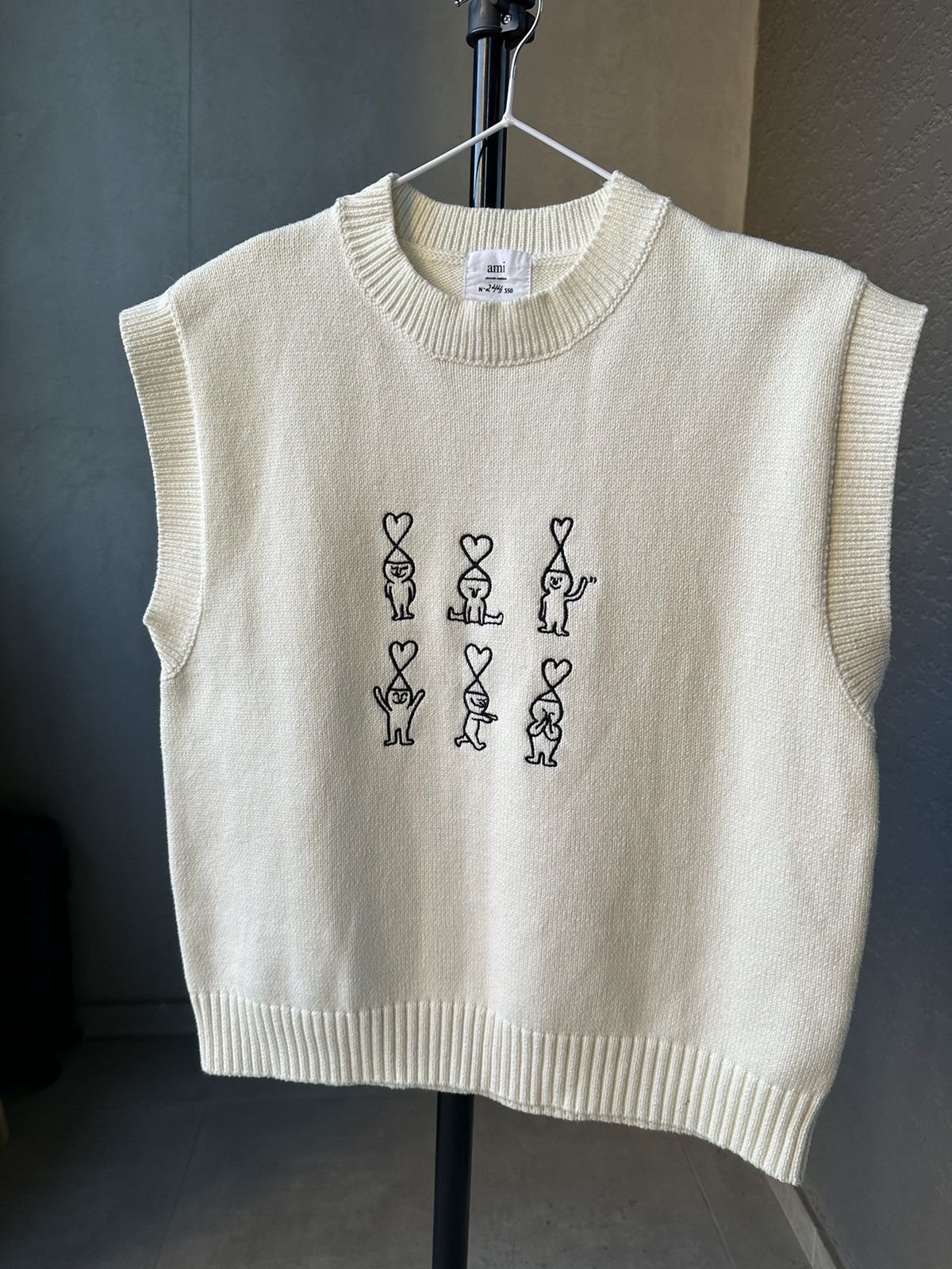 AMI Ami vest knit sweater Size XS / US 0-2 / IT 36-38 - 2 Thumbnail