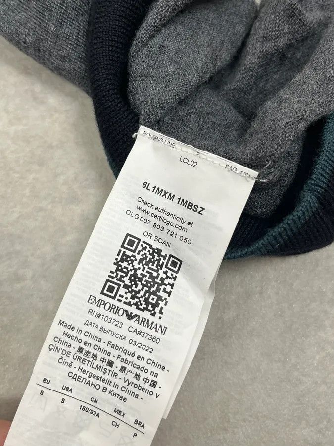 Emporio Armani AW2022 Emporio Armani Shape Black & White Wool Sweater Size US S / EU 44-46 / 1 - 10 Thumbnail