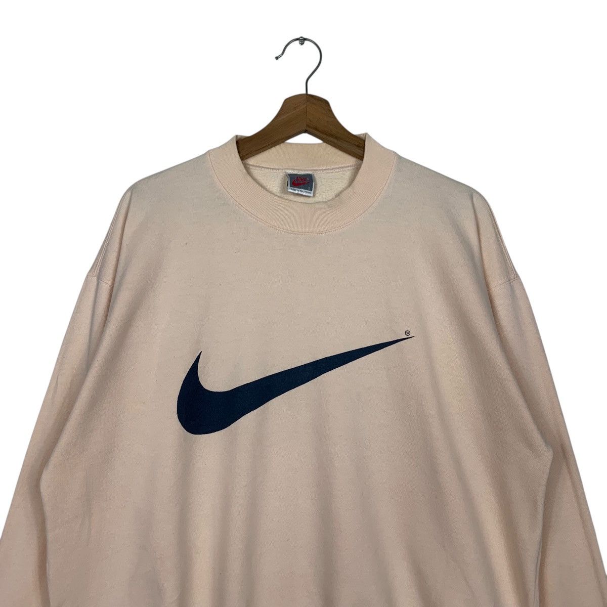 Nike Vintage 90's NIKE Big Logo Crewneck Sweatshirt #2946-C133 Size US L / EU 52-54 / 3 - 2 Thumbnail