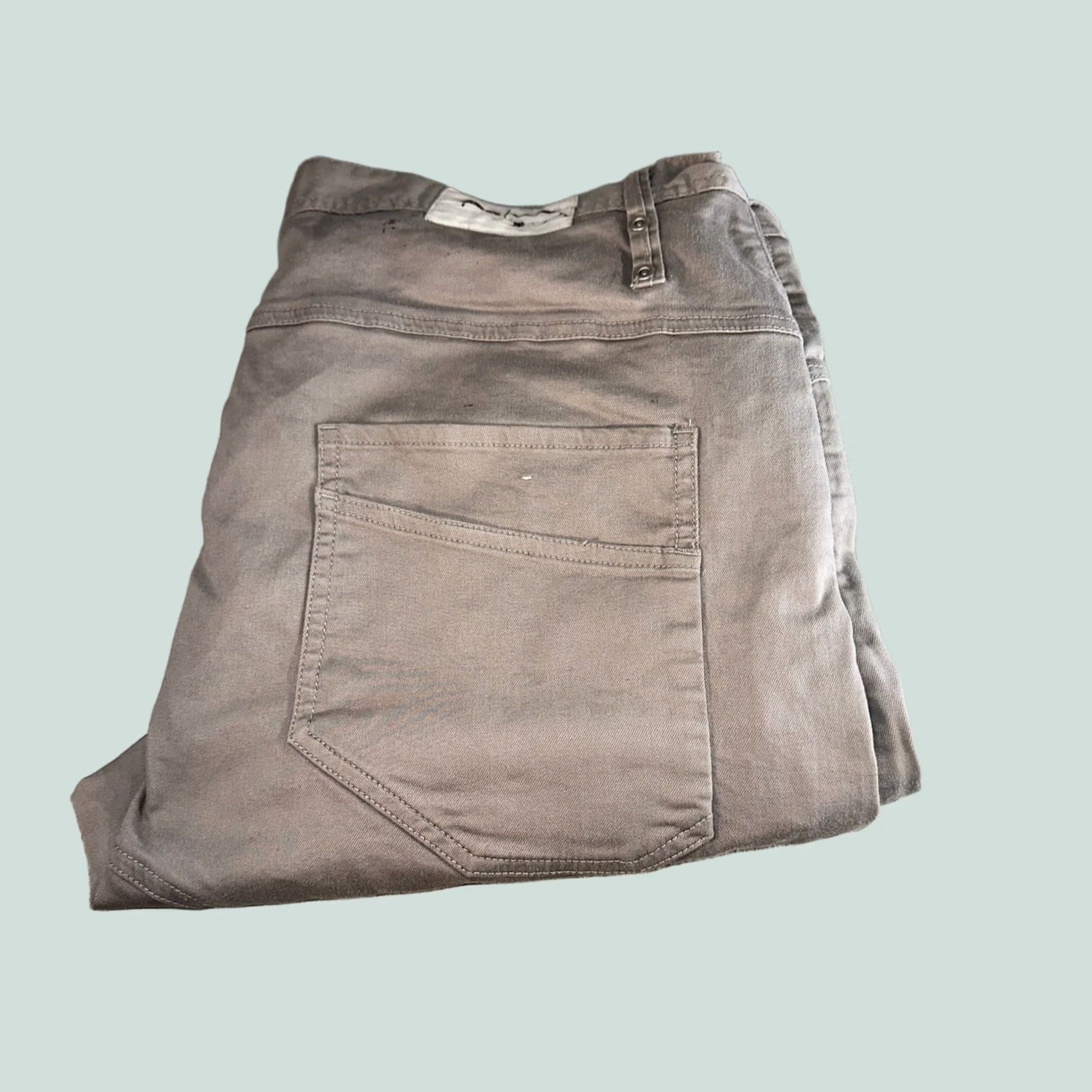 Vintage Publish Jeans 38x32 Stretchy Men's Jeans Gray Tapered Regular Inseam 32 Size US 38 / EU 54 - 1 Thumbnail