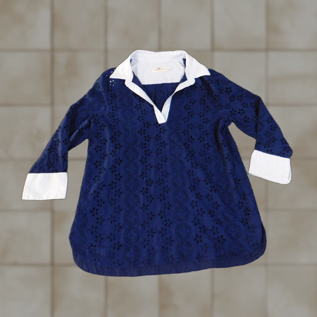 Vineyard Vines Vineyard Vines Shirt Womens Medium Navy Eyelet Tunic Popover Striped Cuffs Blouse3/4 Sleeve Floral Pattern Womens Mens Girls Size M / US 6-8 / IT 42-44 - 1 Thumbnail