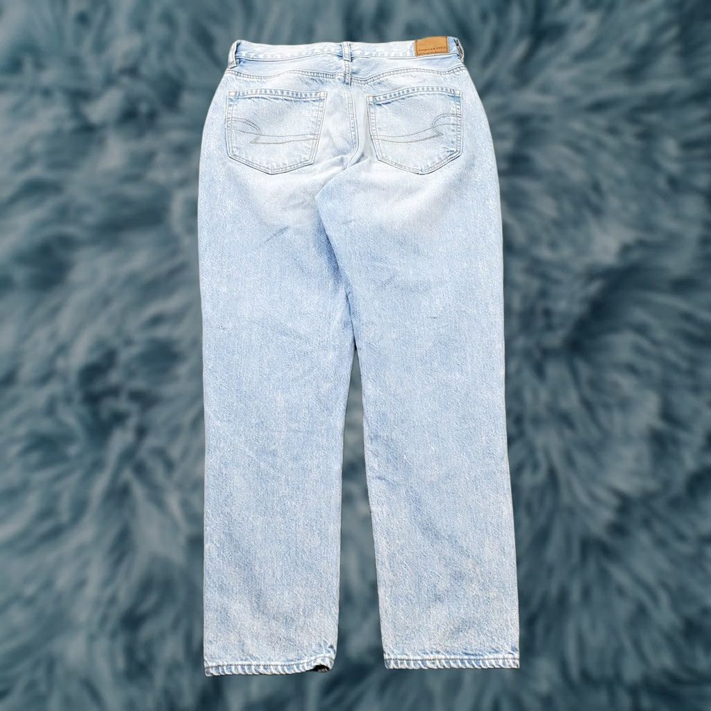 American Eagle Outfitters American Eagle Outfitters Mom Jeans Womens Size 2 Blue Distressed Light Wash Straight Jeans Size 26" / US 2 / IT 38 - 1 Thumbnail