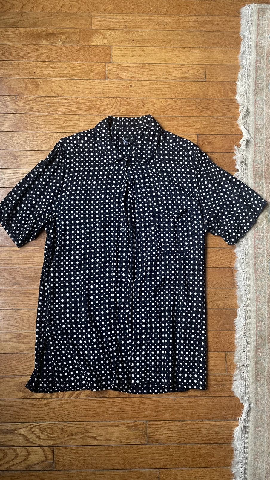 agnes b. Agnes B. Vintage Viscose Short Sleeve Buttonup Size US S / EU 44-46 / 1 - 1 Thumbnail