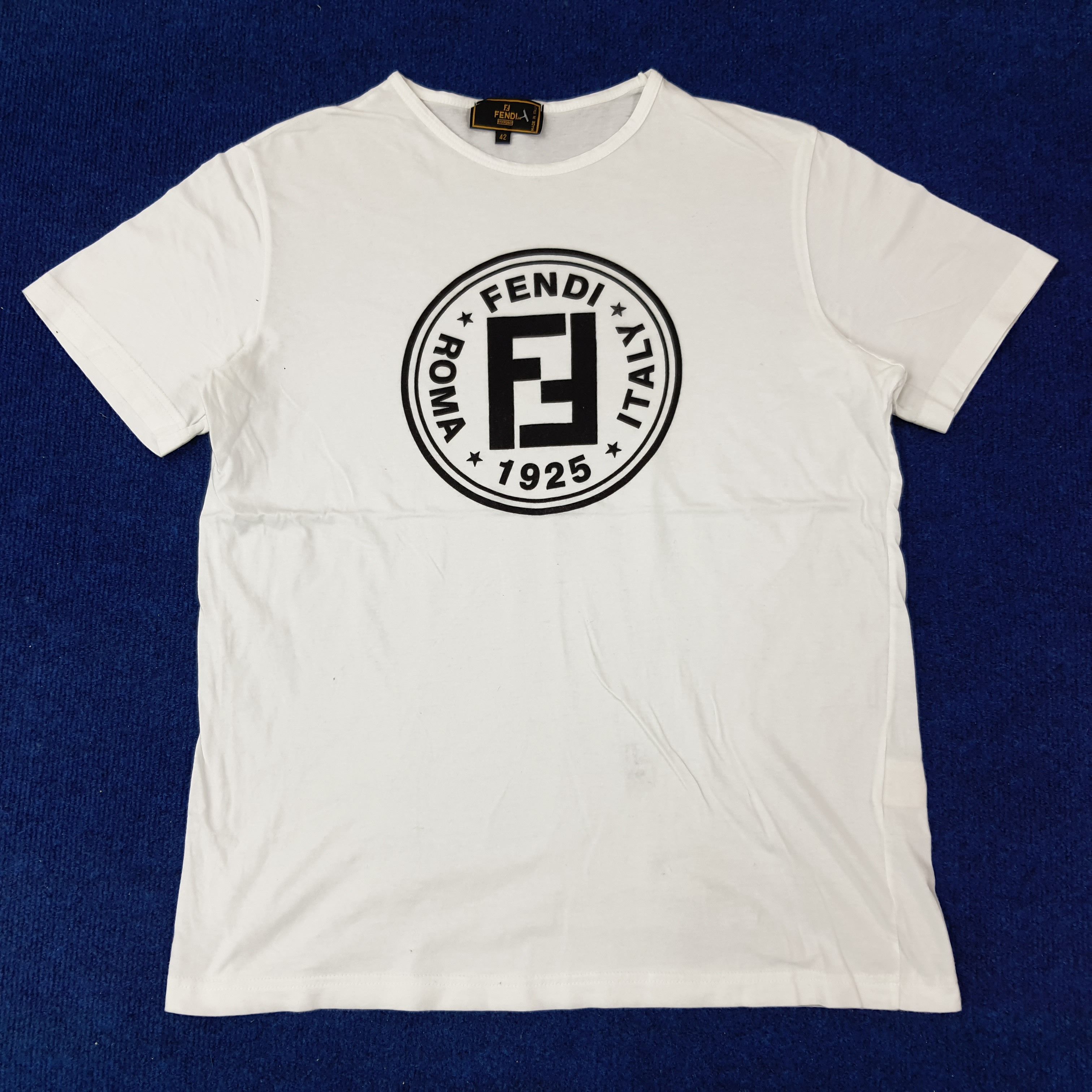 Fendi × Vintage Vintage Fendi Italian Designer Tshirt C219N43 Size US M / EU 48-50 / 2 - 1 Thumbnail