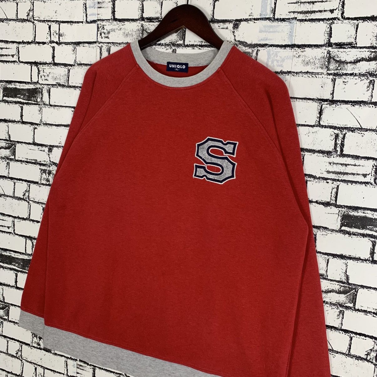 Designer × Uniqlo × Vintage Vintage Uniqlo Embroidery Logo Sweatshirt Crewneck Size XL / US 12-14 / IT 48-50 - 2 Thumbnail
