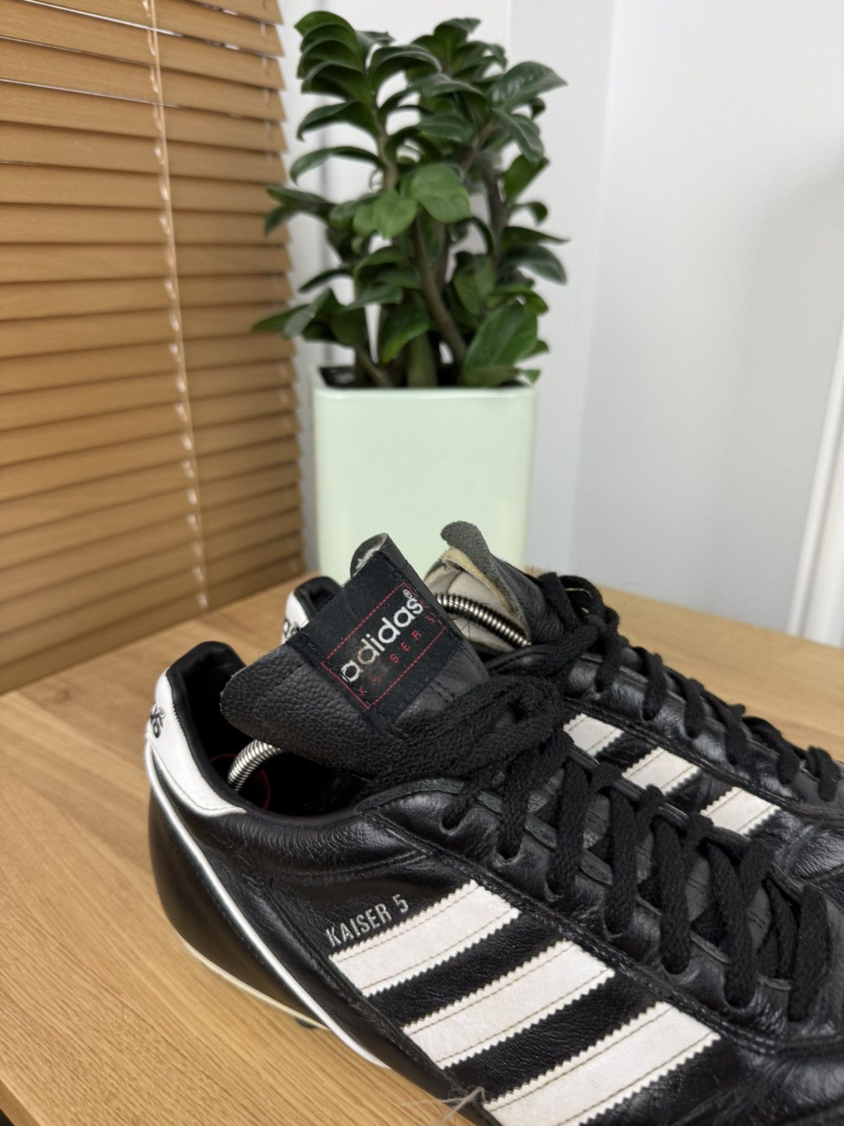 Adidas Adidas Kaiser 5 Astro Football Soccer Shoes Leather Size US 10.5 / EU 43-44 - 9 Thumbnail