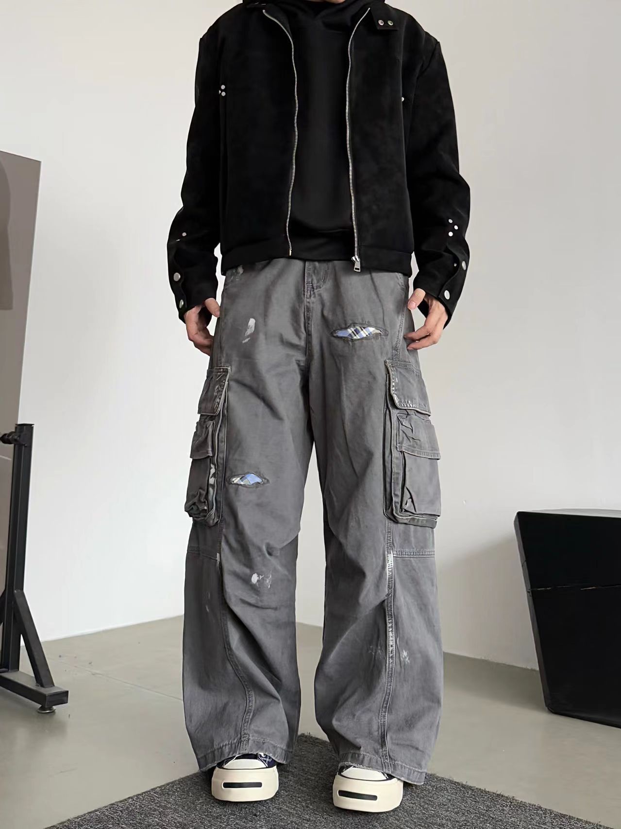 Other Distressed, relaxed-fit straight-leg work pants Size US 30 / EU 46 - 2 Thumbnail