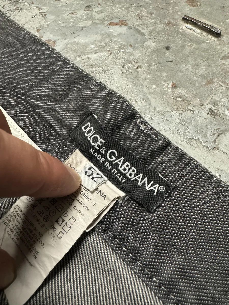 Designer × Dolce & Gabbana × Vintage 2000s Dolce & Gabbana Grey Raw Straight Denim Jeans Size US 34 / EU 50 - 9 Thumbnail