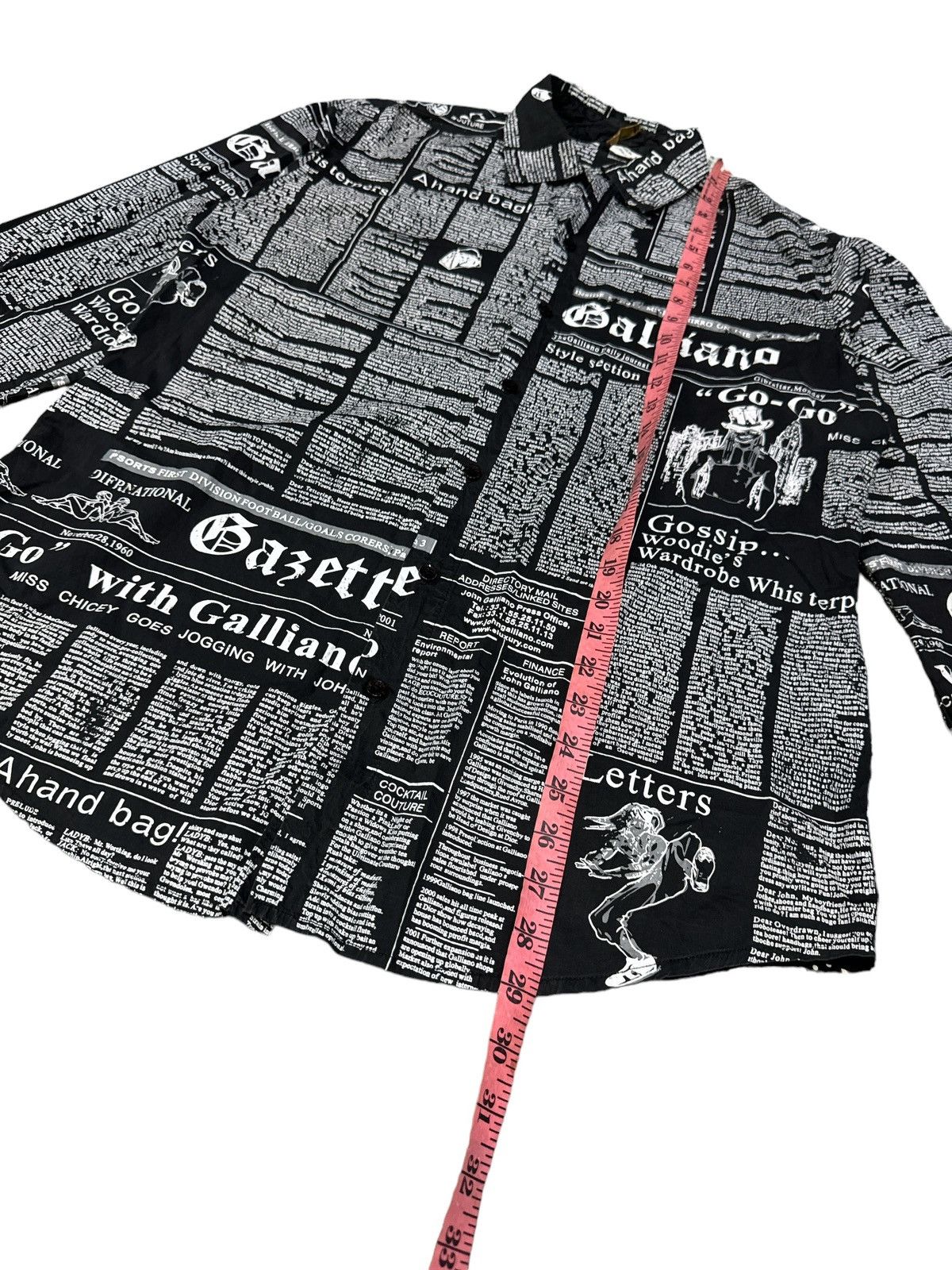 John Galliano JOHN GALLIANO NEWSPAPER PRINT LONG SLEEVES SHIRT Size US XL / EU 56 / 4 - 3 Thumbnail