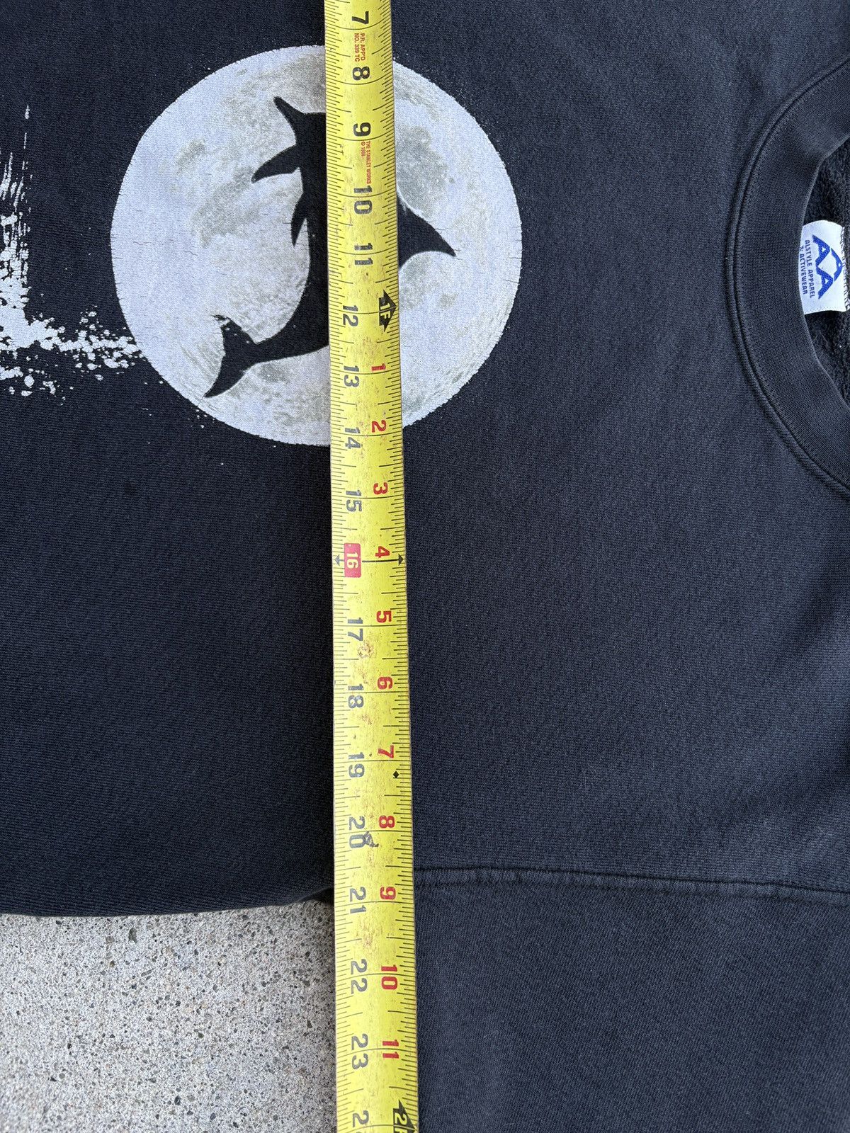 AAA × Alstyle × Vintage Vintage 1980s AAA Black “Dolphin Diving” Sweatshirt Size M Size US M / EU 48-50 / 2 - 8 Thumbnail