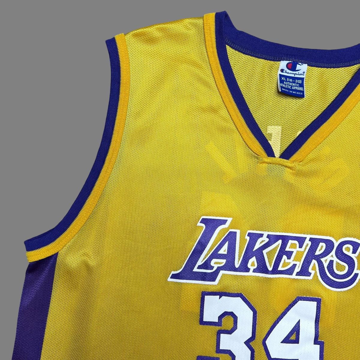 Champion × NBA × Vintage Vtg 90s NBA Los Angeles Lakers Shaq O’Neal Champion Jersey Size US M / EU 48-50 / 2 - 5 Thumbnail