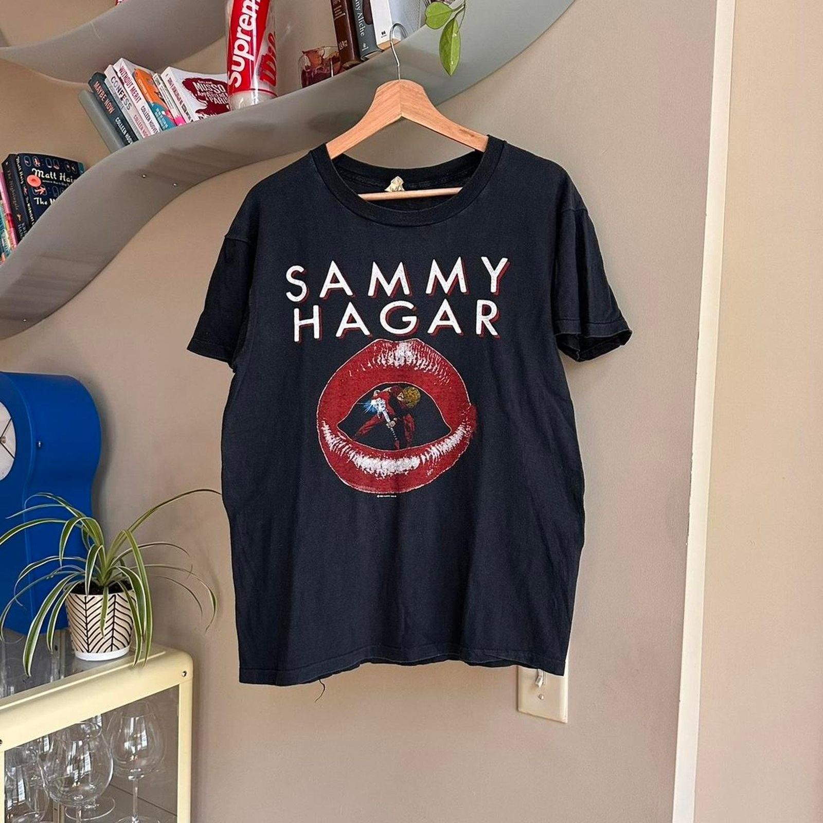 Vintage Vintage 1983 Sammy Hagar Shirt Size US L / EU 52-54 / 3 - 1 Thumbnail
