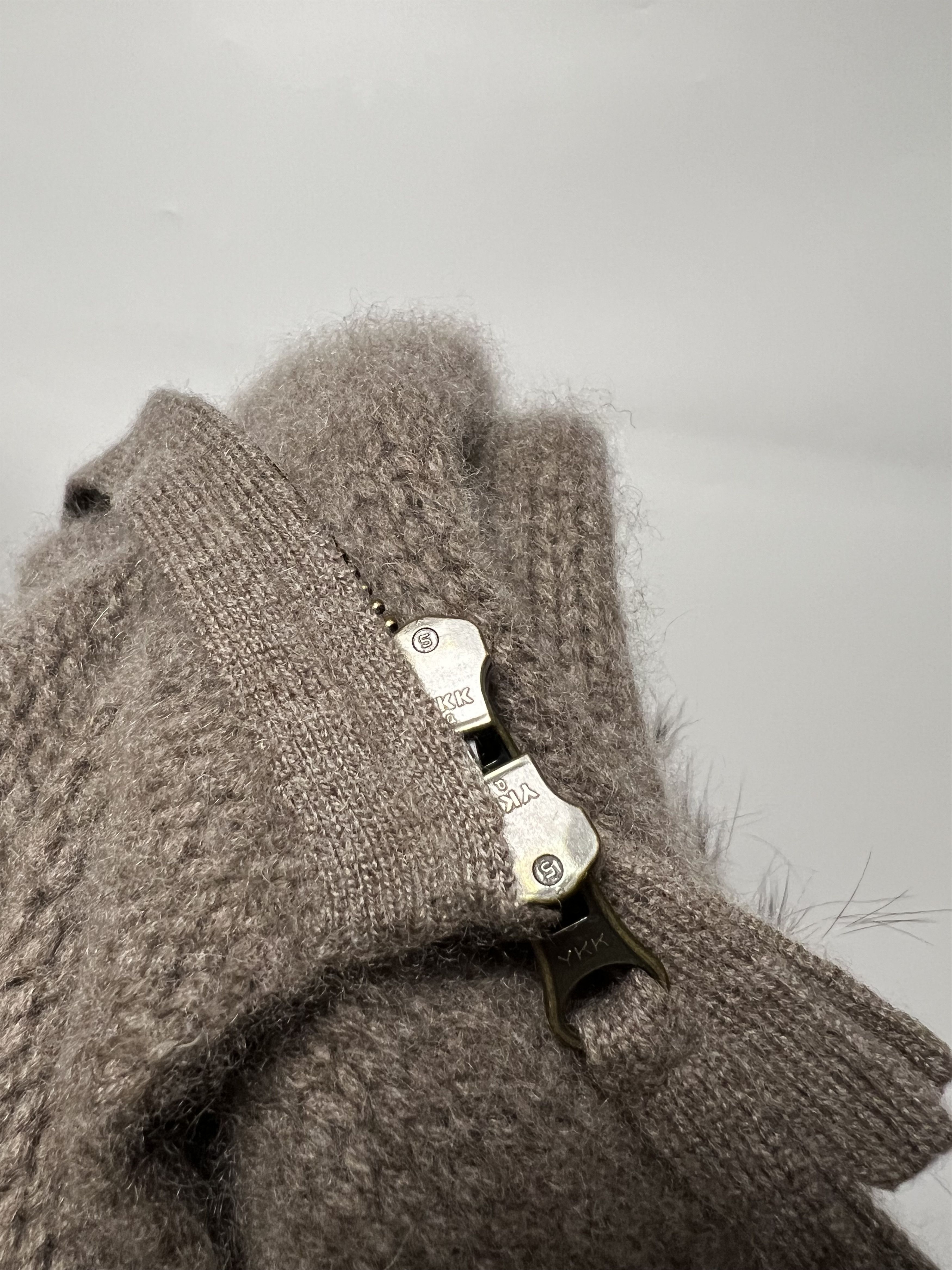 Other 100% Cashmere Women’s Knit Full Zip Sweater Real Fur Trim Size S / US 4 / IT 40 - 15 Thumbnail