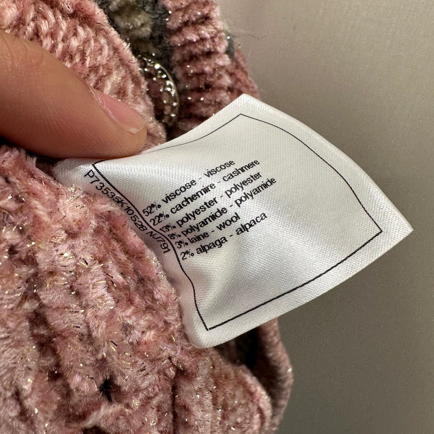 Chanel CHANEL mar370 sequin logo pink gold knit cardigan 36 Size XS / US 0-2 / IT 36-38 - 8 Thumbnail