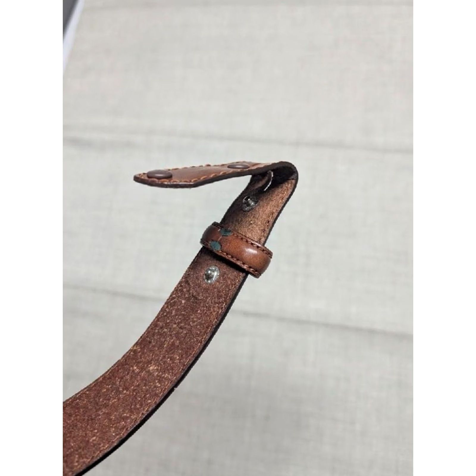 Vintage VINTAGE Justin western belt Concho tooled leather brown 32 buckle scalloped belt rodeo Southwestern Mens Size 32 - 7 Thumbnail