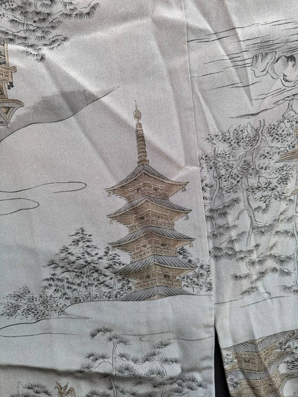Japanese Brand Vintage Japanese Silk Kimono Pagoda Landscape Size US L / EU 52-54 / 3 - 3 Thumbnail