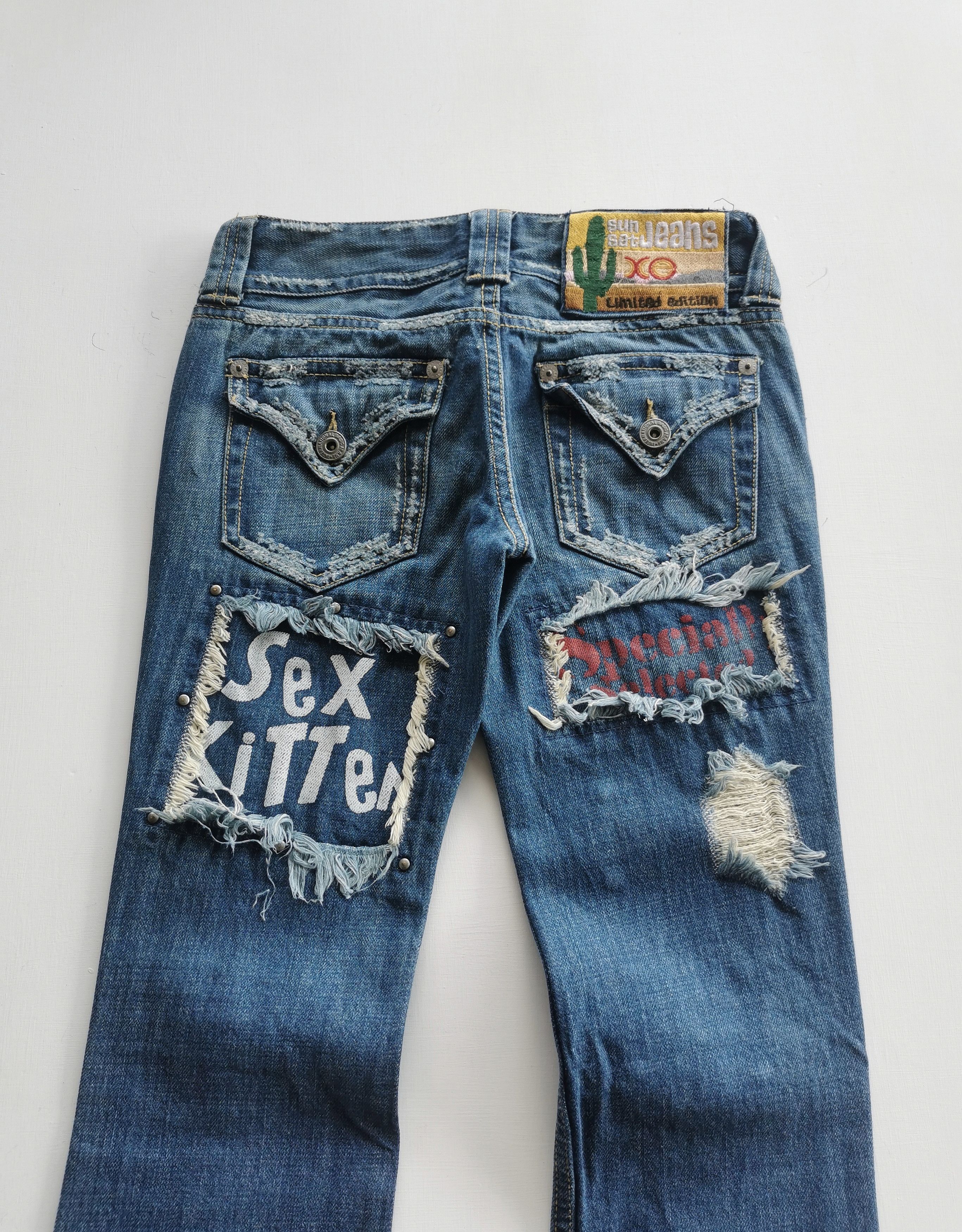Tornado Mart flared patches jeans Size 27" / US 4 / IT 40 - 6 Thumbnail