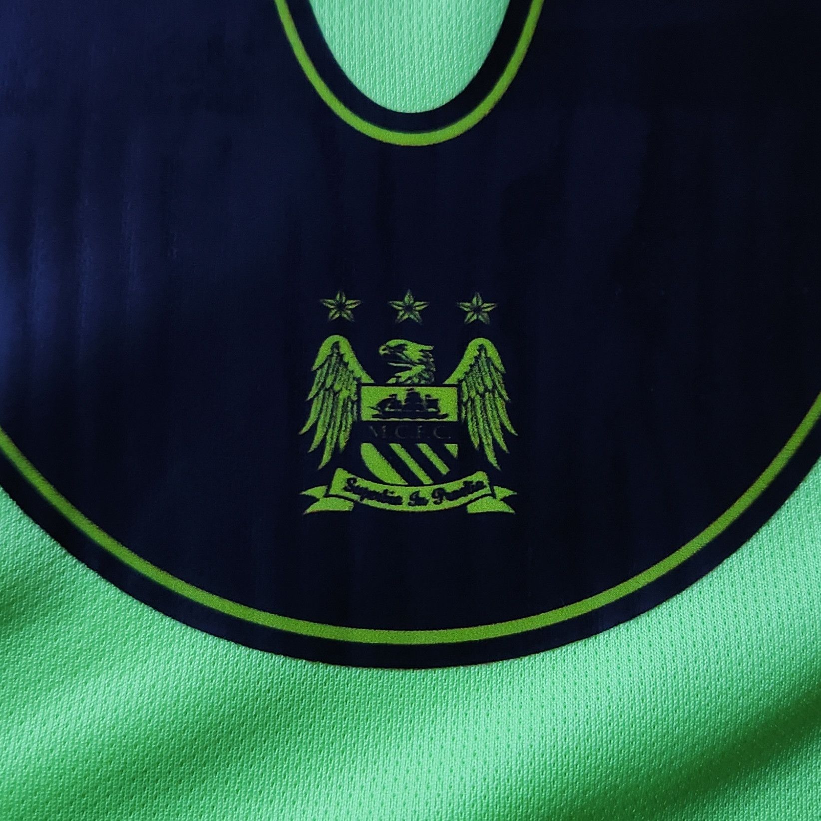 Nike Authentic Manchester City AGUERO 2015-2016 15/16 3rd Third Size US M / EU 48-50 / 2 - 6 Thumbnail