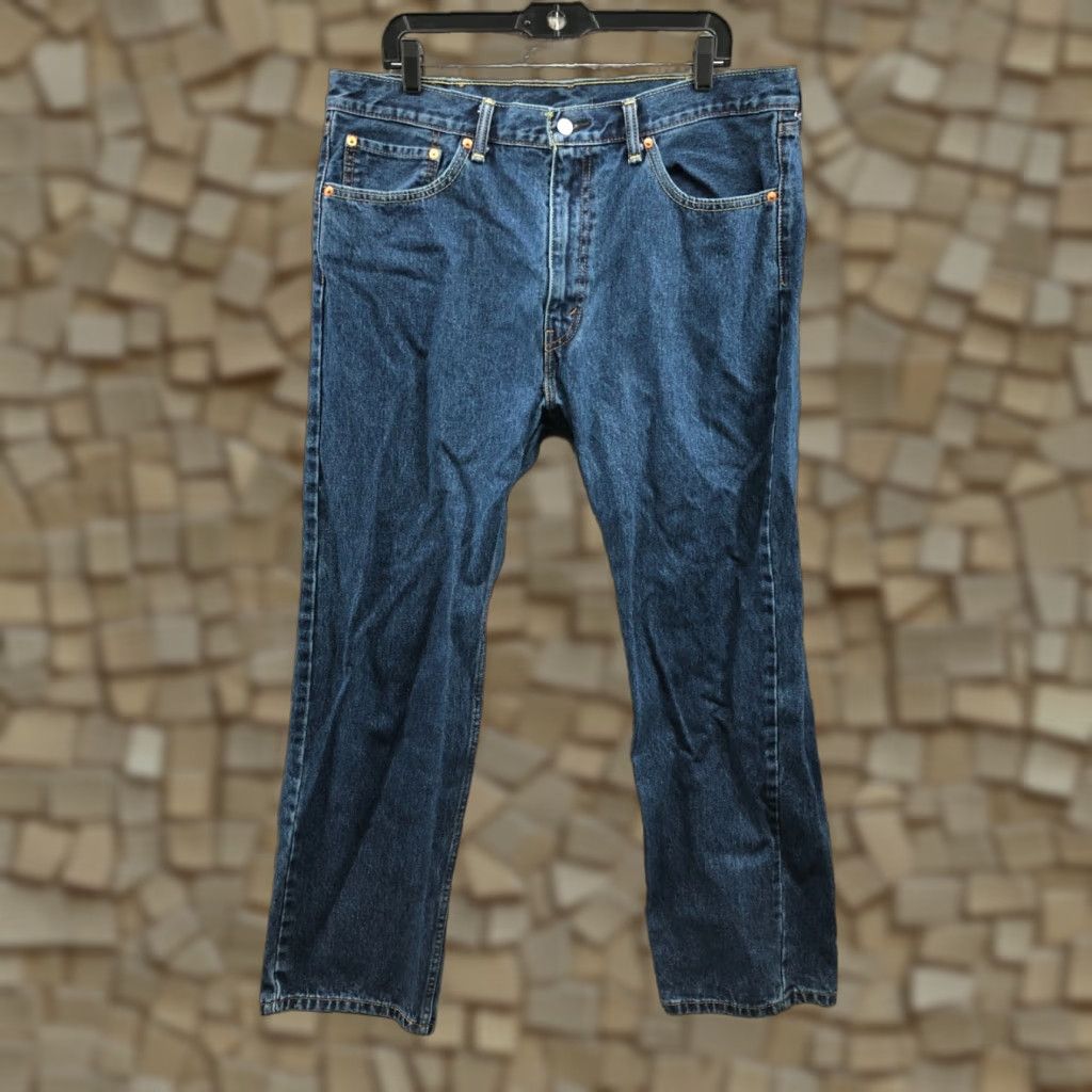 Levi's Levi's 505 Straight Jeans Size 38x30 Mens Mid Rise Medium Wash Blue Size US 38 / EU 54 - 1 Thumbnail