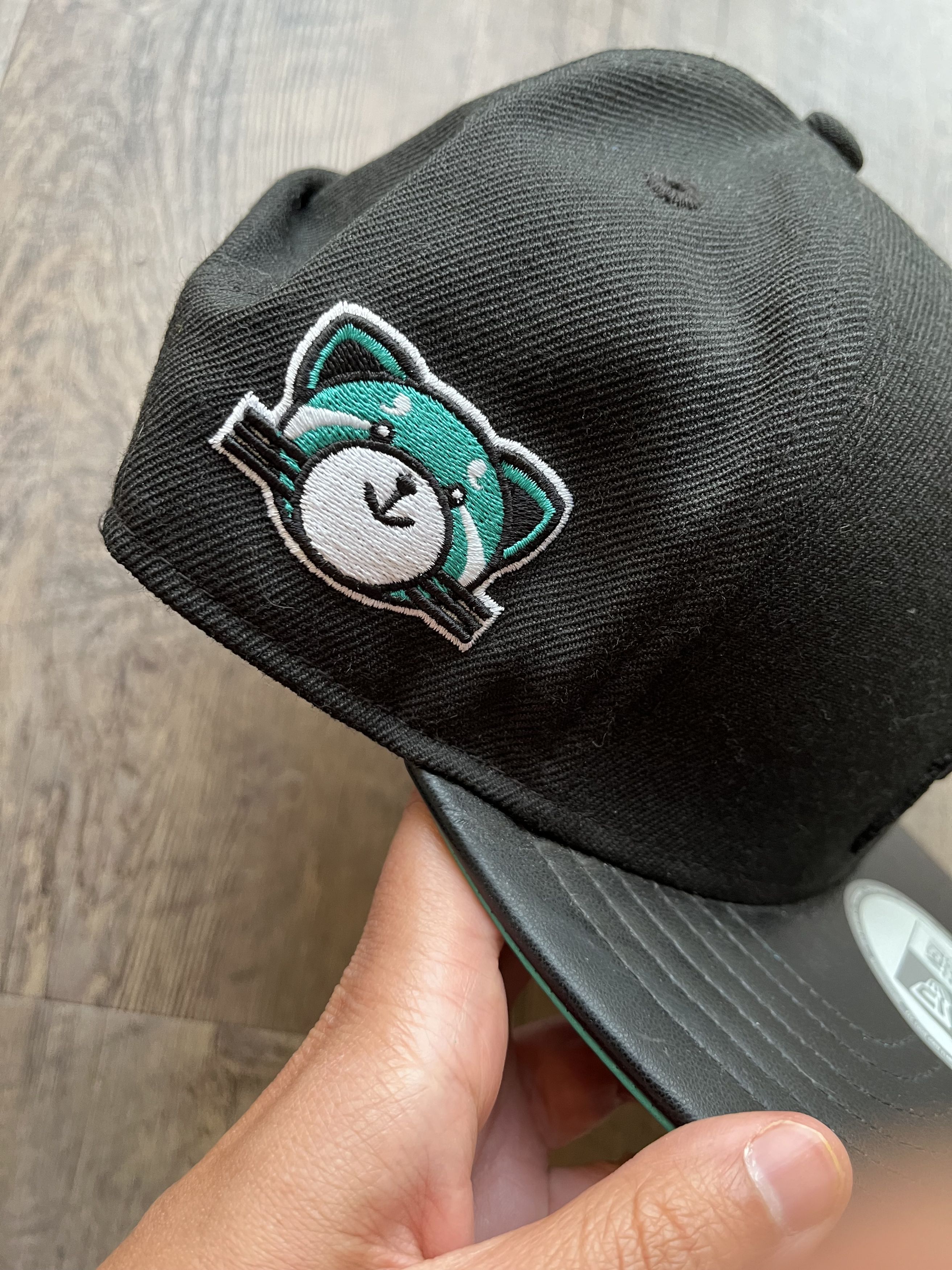 The Weeknd New Era Xo The Weeknd Kissland hat Size ONE SIZE - 2 Thumbnail