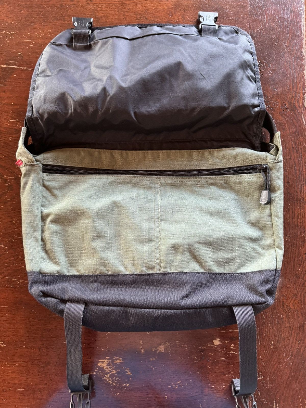 Supreme Supreme 2014 hi-vis messenger bag Size ONE SIZE - 2 Thumbnail