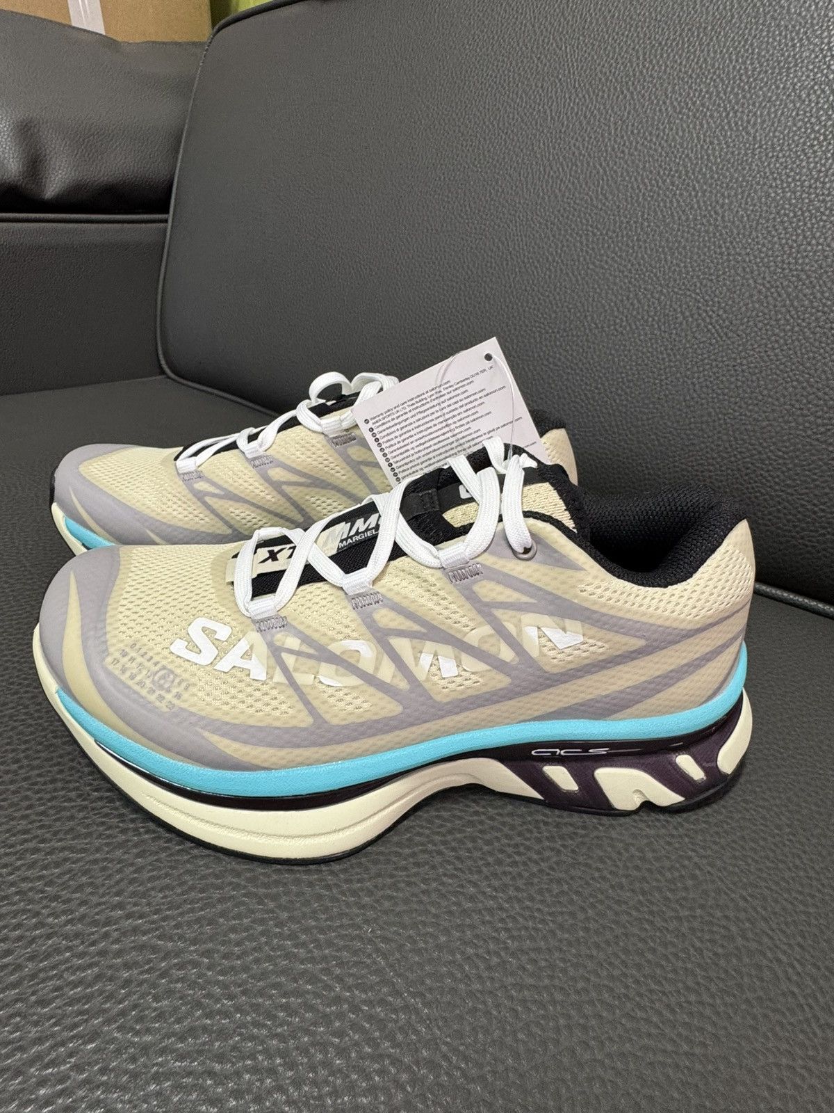 Salomon NIB XT-MM6 Retro Hiking Sneakers Unisex - Beige/Blue, 36 Size US 5 / IT 35 - 1 Thumbnail