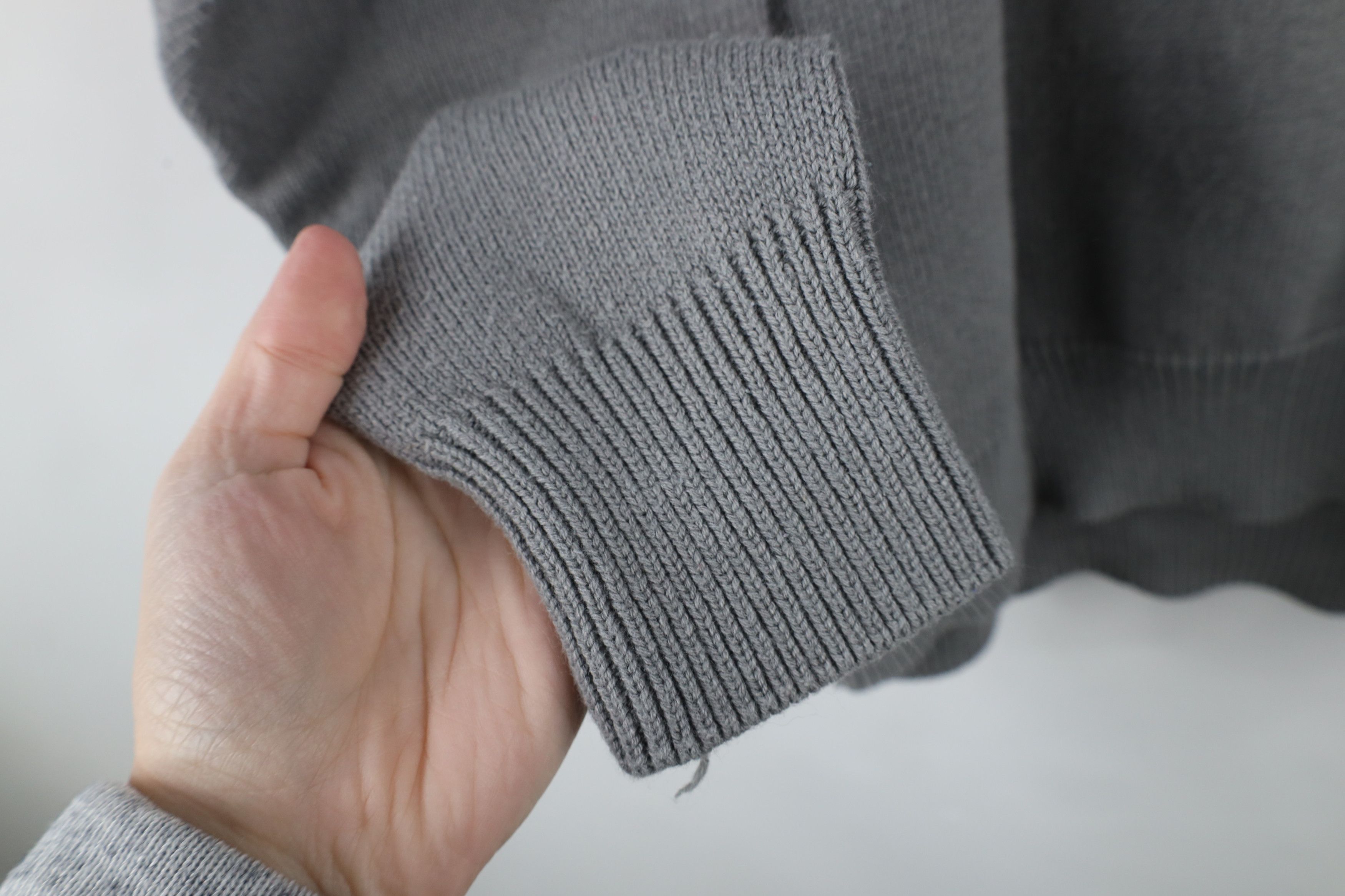 Vintage Vintage 90s Streetwear Blank Ribbed Knit V-Neck Sweater Gray Size US XL / EU 56 / 4 - 7 Thumbnail