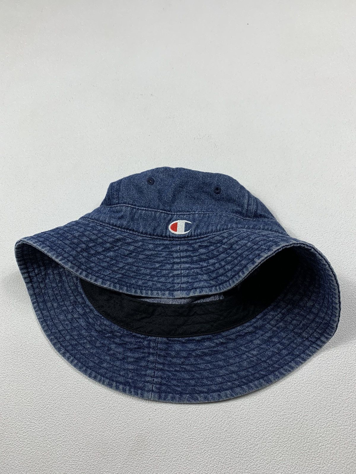 Champion × Vintage Champion Denim Logo C bucket Size ONE SIZE - 2 Thumbnail