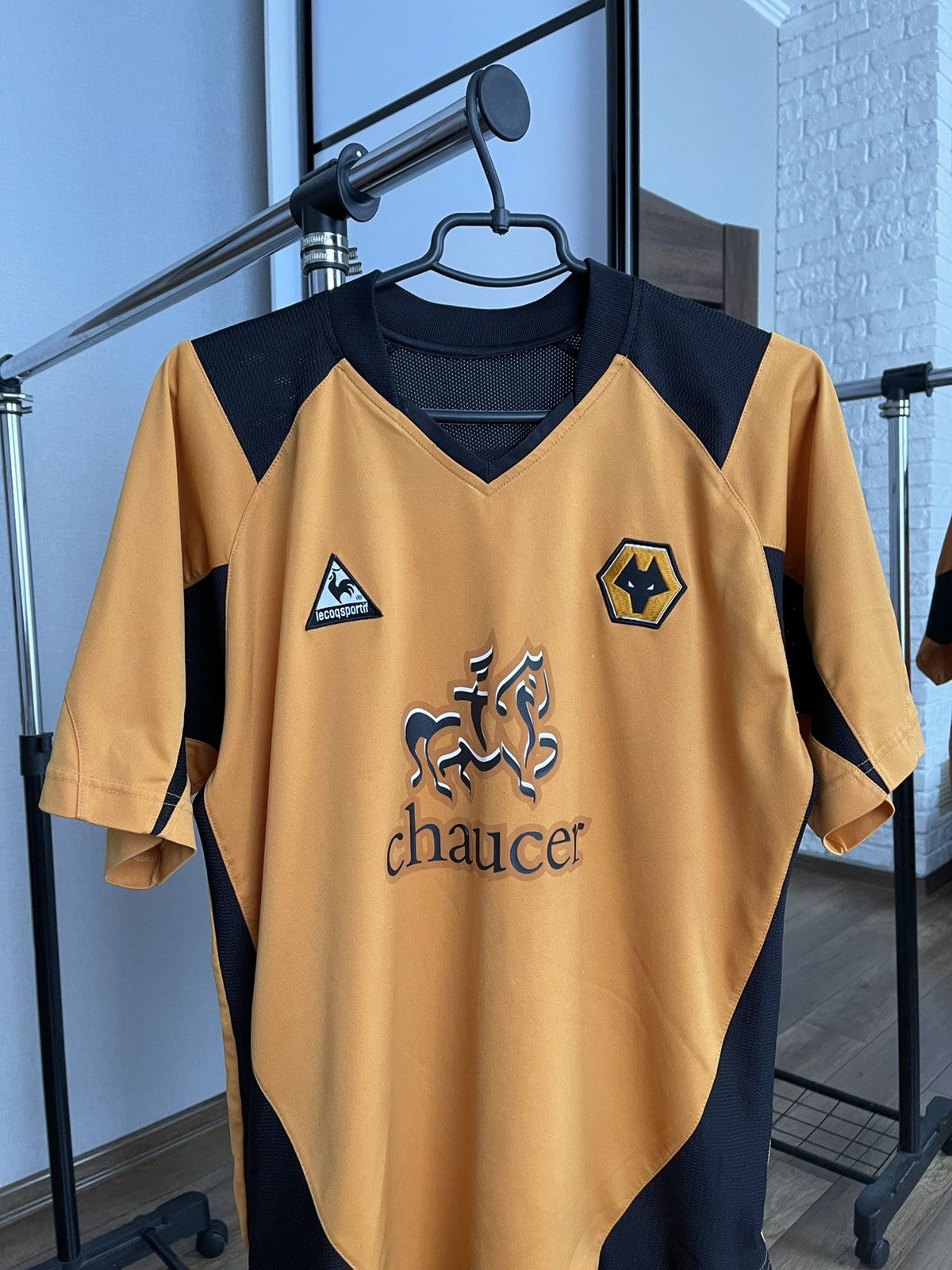 Le Coq Sportif 2004/2005 Wolverhampton Wanderers Wolves Vintage Jersey Tee Size US M / EU 48-50 / 2 - 5 Thumbnail