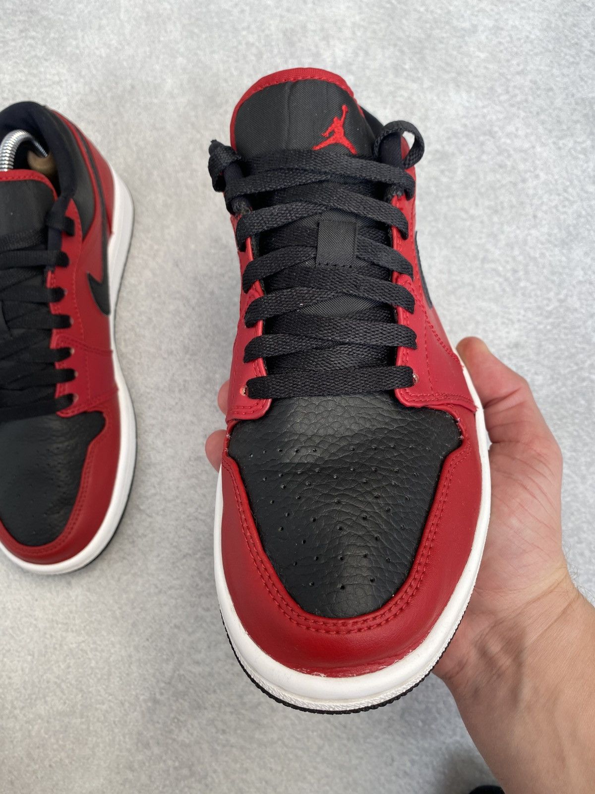 Jordan Brand Nike Air Jordan 1 Low Reverse Bred Gym Red/Black 553558-605 Size US 8 / EU 41 - 9 Thumbnail