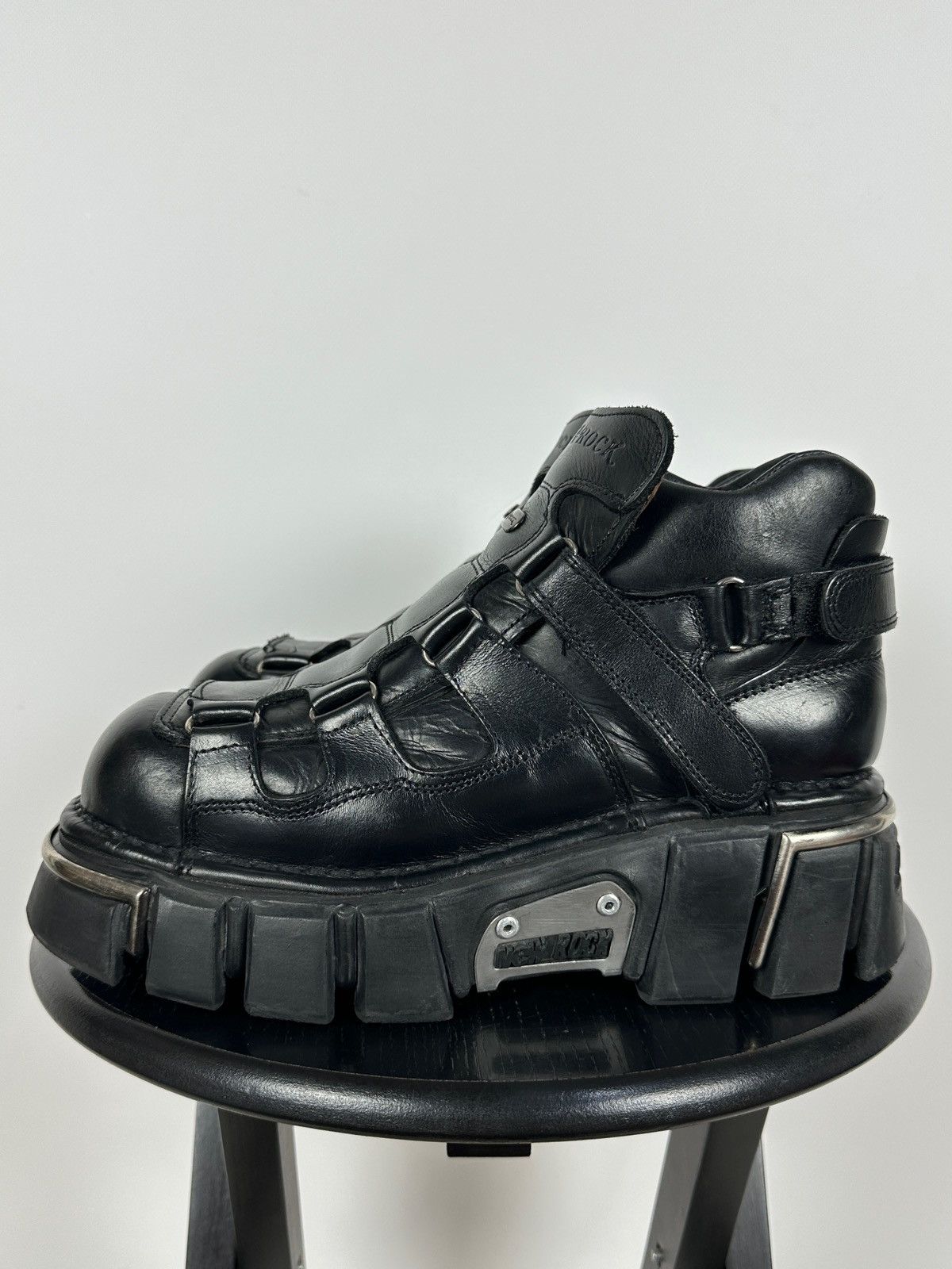 New Rock Vintage New Rock M.283 Terminator E-14 Black Leather Boots Size US 9 / EU 42 - 2 Thumbnail