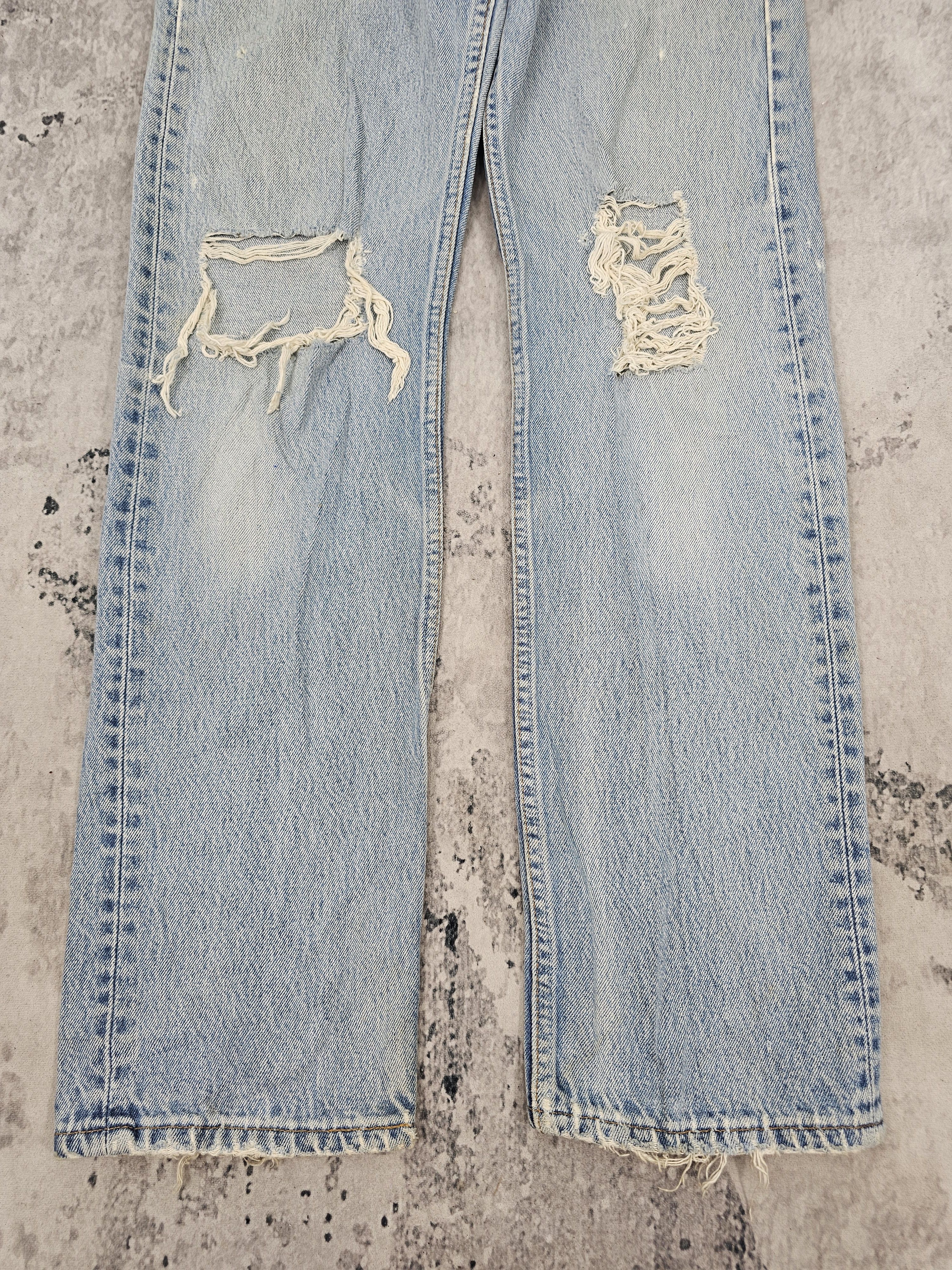 Levi's Vtg 90's LEVIS 501 XX Sun Faded Distressed Jeans L0438 Size US 31 - 6 Thumbnail