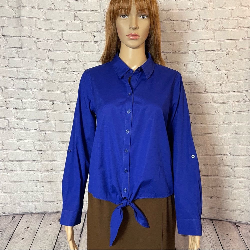Chicos Chico's No-Iron Cotton Tie-Front Blue Shirt Size 0 US S Size S / US 4 / IT 40 - 1 Thumbnail