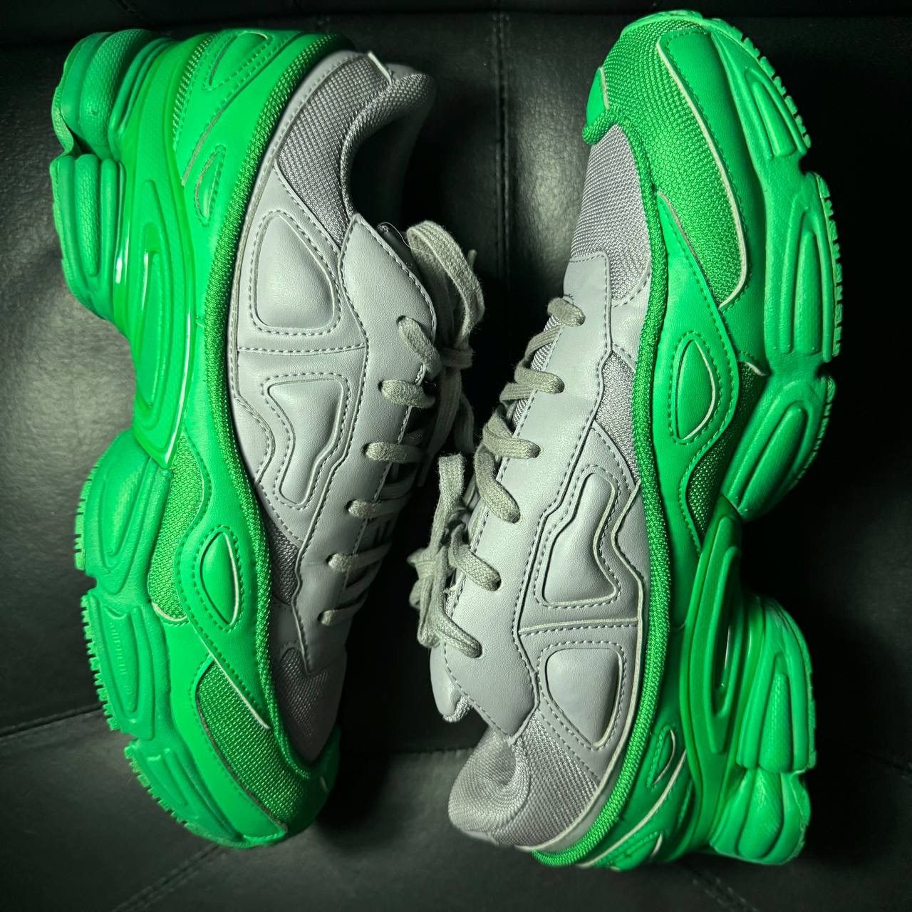 Adidas × Raf Simons 10us Adidas Raf Simons Ozweego Green Grey Sneakers Size US 10 / EU 43 - 8 Thumbnail
