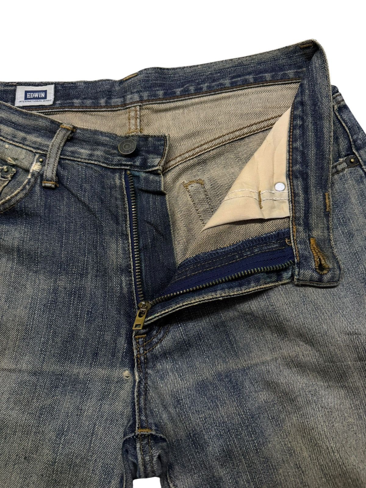 Edwin Vintage EDWIN 403 International Basic Japan Denim | W30 Size US 30 / EU 46 - 9 Thumbnail