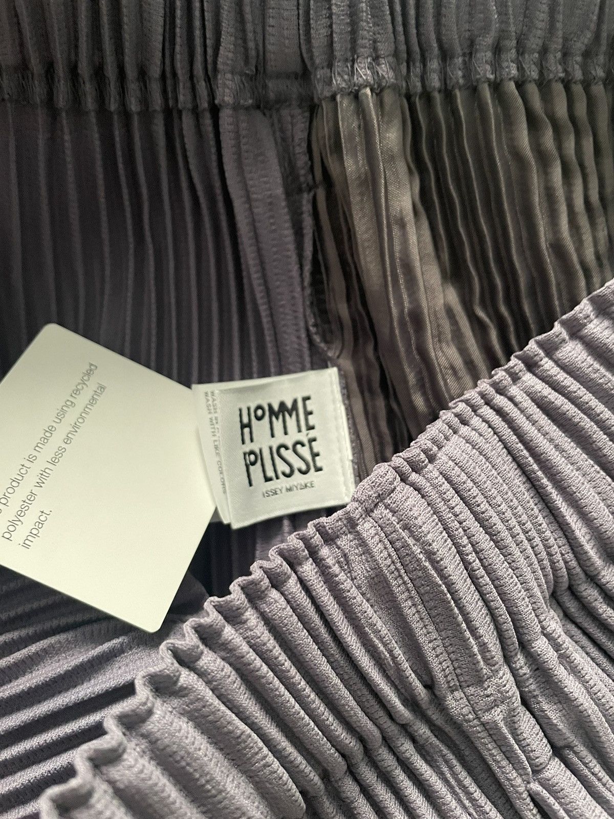 Homme Plisse Issey Miyake Homme Plissé Issey Miyake Purple Monthly Color Trouser Size US 29 - 11 Thumbnail