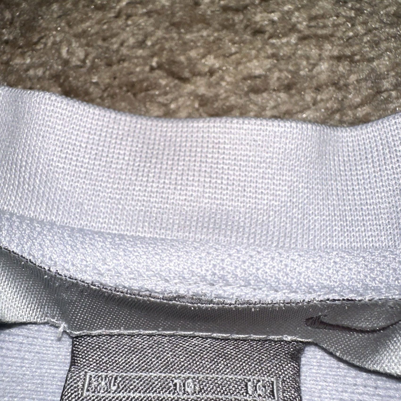 Nike VINTAGE Nike Jersey Mens XL Striped Long Sleeve Grunge Y2K 90s Gray Logo Crew Neck Size US XL / EU 56 / 4 - 3 Thumbnail