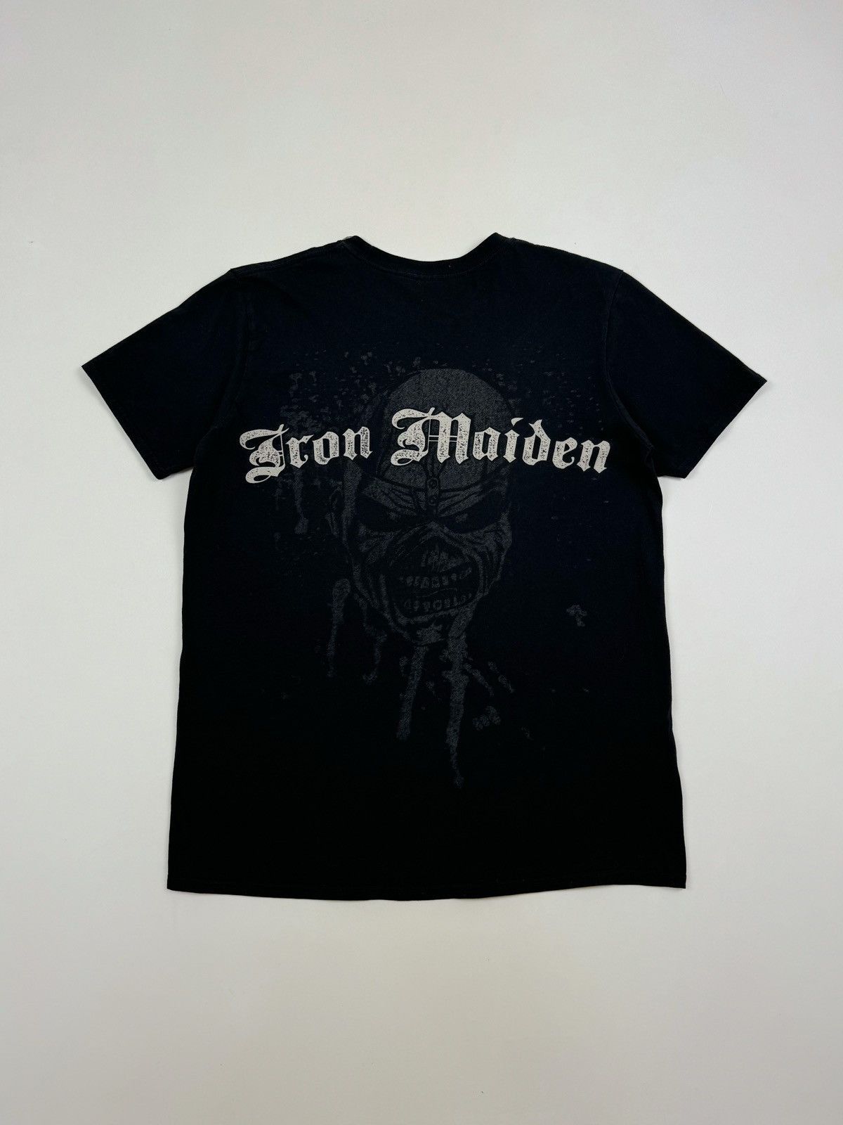 Band Tees 2011 Iron Maiden The Trooper T-Shirt Size US L / EU 52-54 / 3 - 7 Thumbnail