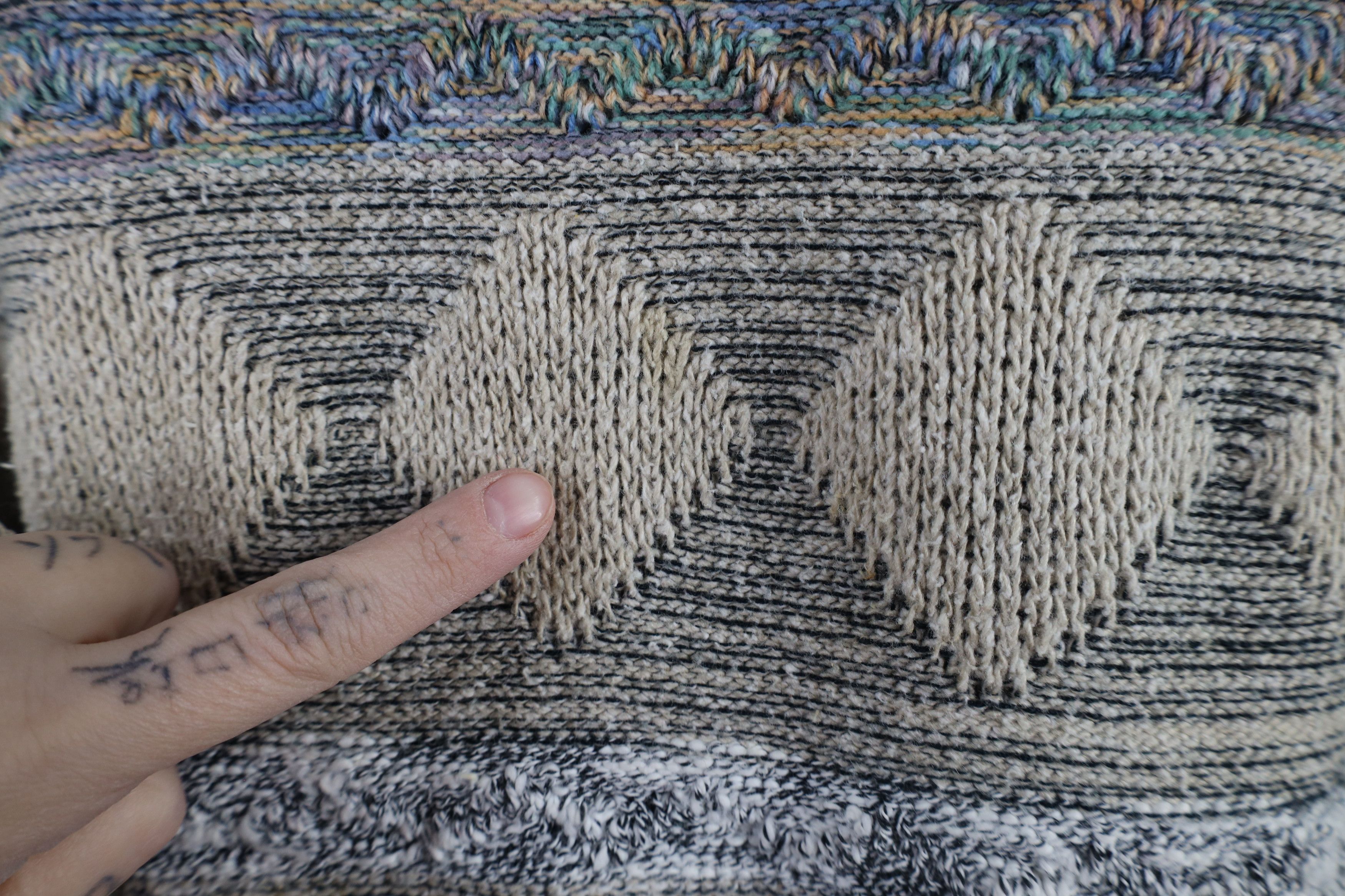 Vintage Vintage 90s Coogi Style Diamond Knit Crewneck Sweater Size XL / US 12-14 / IT 48-50 - 4 Thumbnail