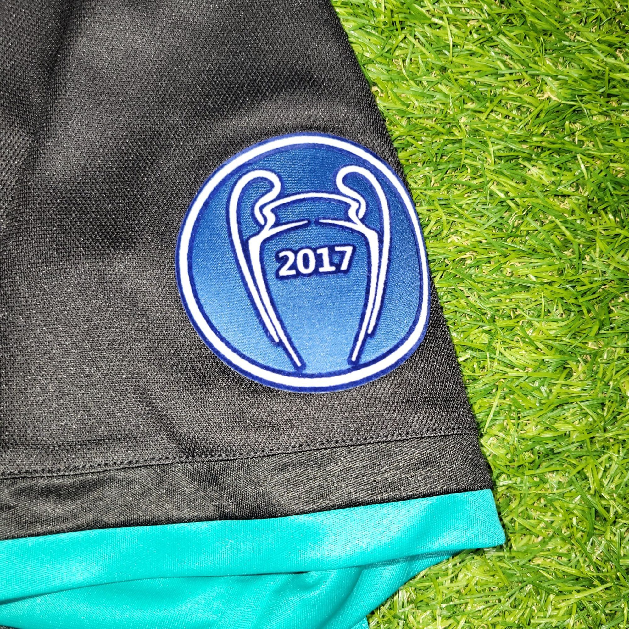Adidas Ronaldo Real Madrid 2017 2018 UEFA Away Soccer Jersey M Size US M / EU 48-50 / 2 - 5 Thumbnail