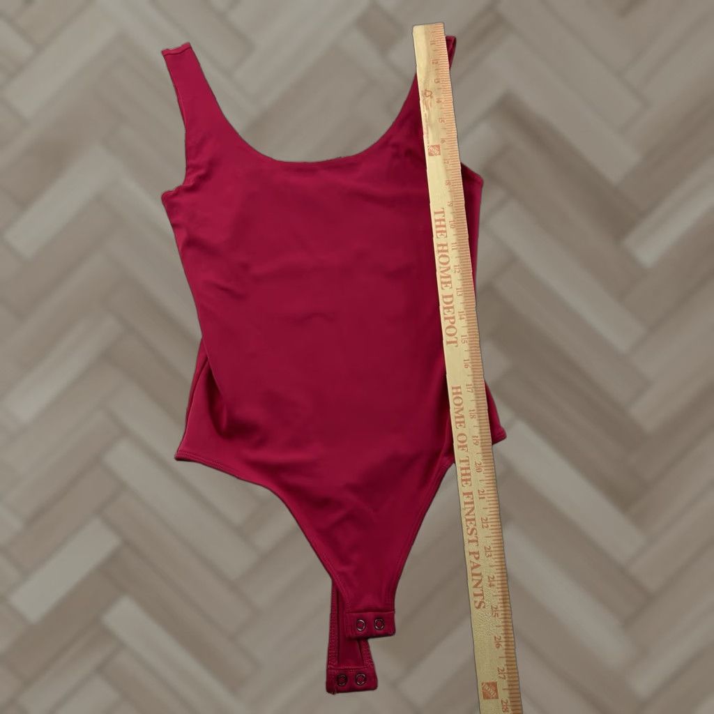 Express Express Body Contour Sleeveless Tank Top Bodysuit Women’s XS Hot Pink Tank XS Women Pink Express Shirt Size XS / US 0-2 / IT 36-38 - 1 Thumbnail