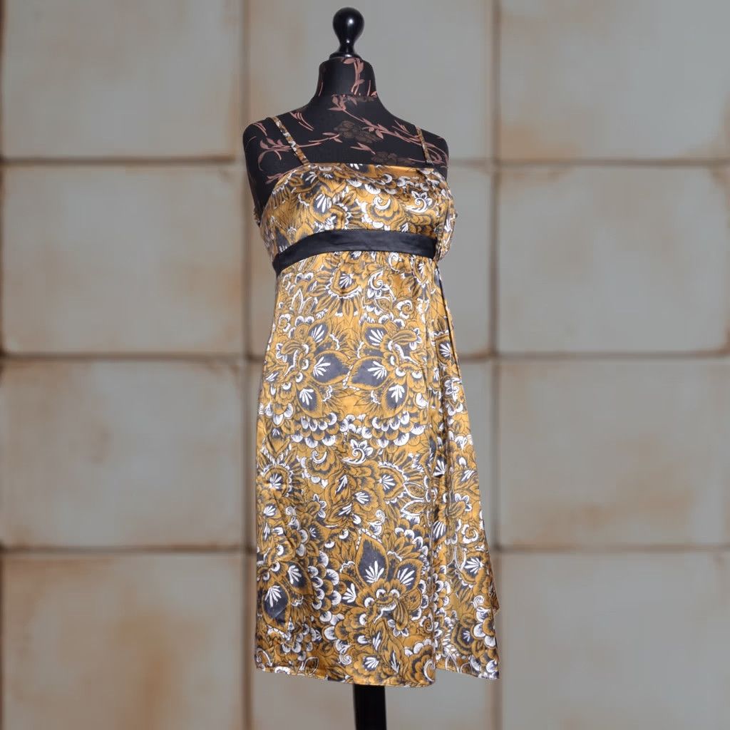 Ted Baker Ted Baker London Womens Lace Silk/Cotton Lined Dress size 3 Size XS / US 0-2 / IT 36-38 - 1 Thumbnail