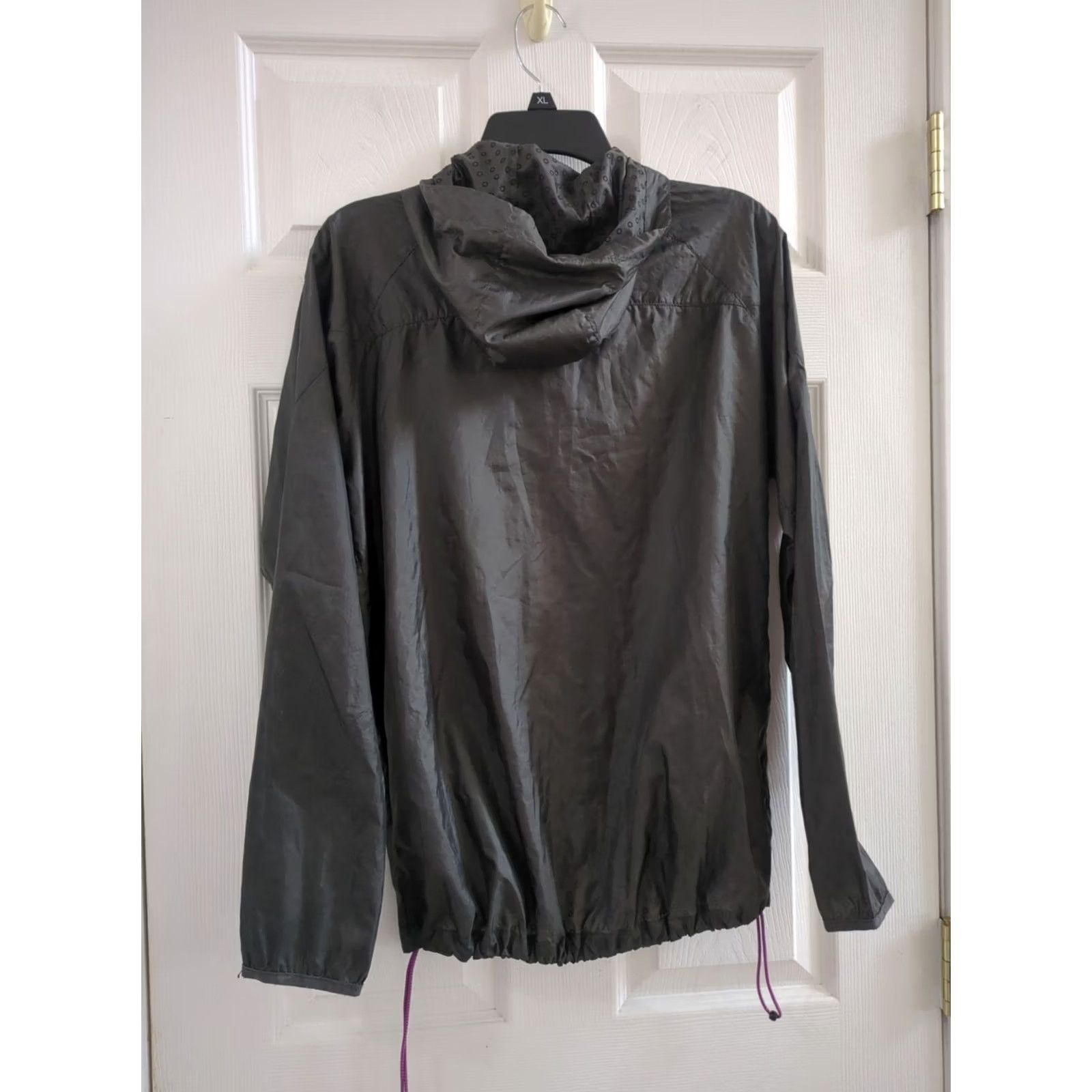Everlast VINTAGE: No Everlast Windbreaker Jacket Womens XL Black Windbreaker Lightweight Zip Hooded Pockets Athletic Season: All-Season Size XL / US 12-14 / IT 48-50 - 6 Thumbnail