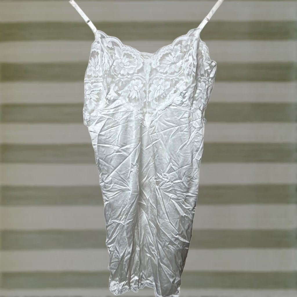 Vintage VINTAGE Slip Dress Adjustable White Petite Size 36 Size XS / US 0-2 / IT 36-38 - 1 Thumbnail
