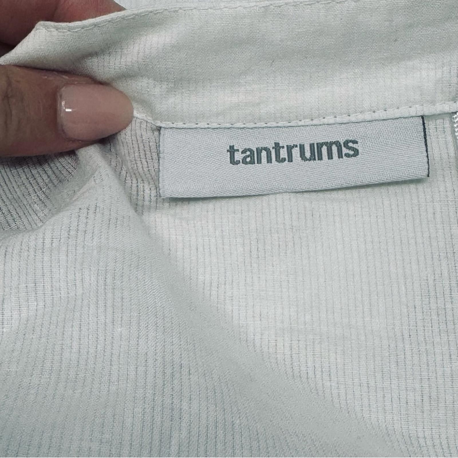 Tantum tantrums. Women's BOHO White Lace Button Down. Size Small. Size S / US 4 / IT 40 - 2 Thumbnail