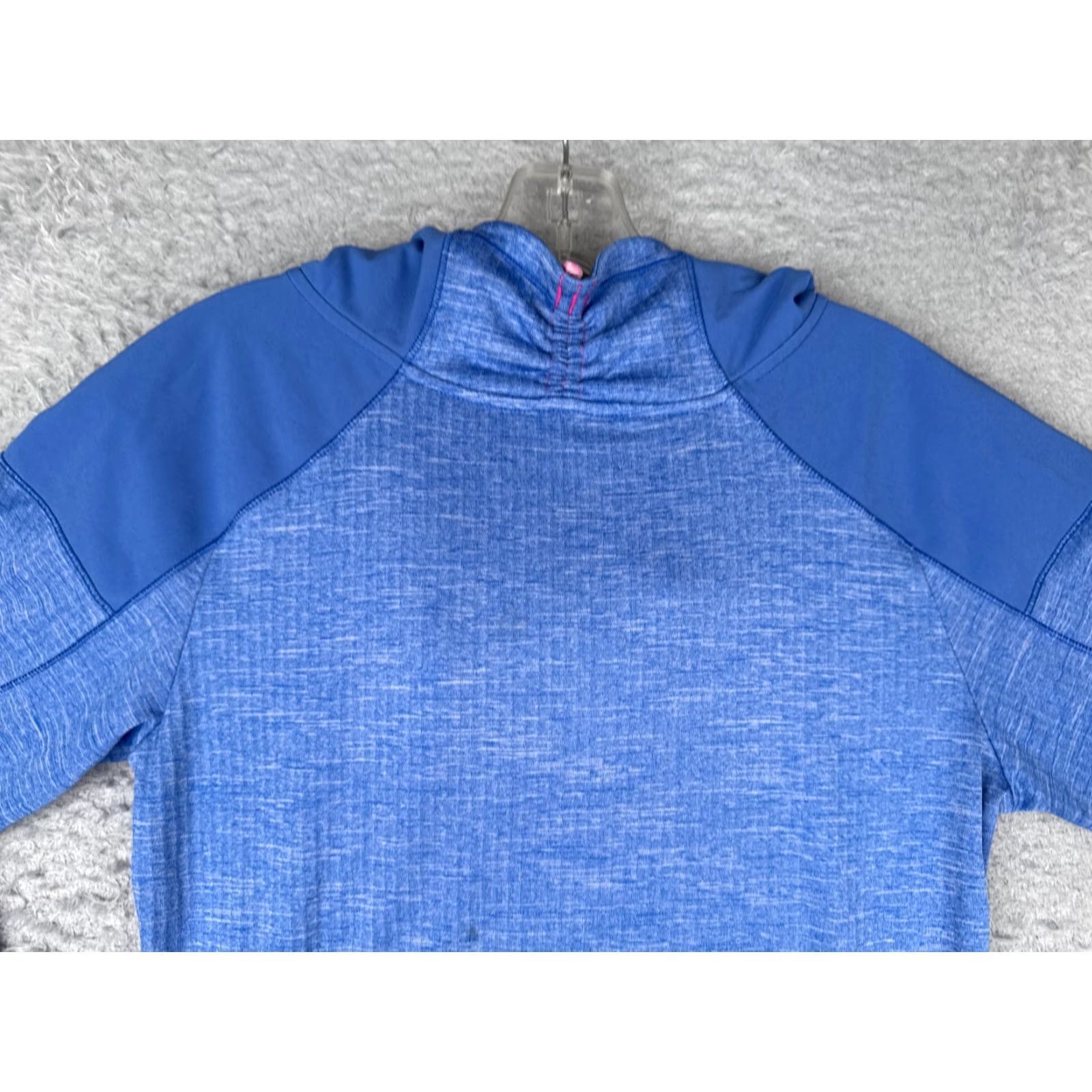 The North Face The North Face Hoodie Womens Small Blue Pullover Hooded Pockets 100% Polyester Size S / US 4 / IT 40 - 4 Thumbnail