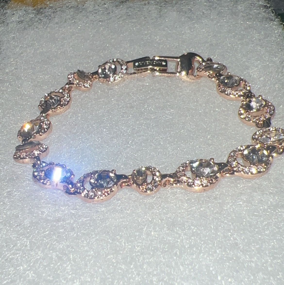 Givenchy Givenchy rose gold orb bracelet Size ONE SIZE - 2 Thumbnail