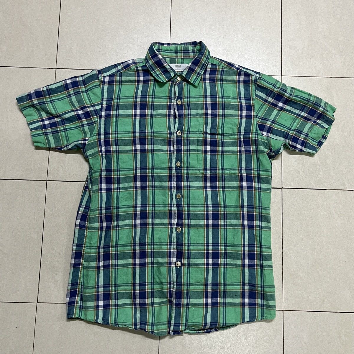 Japanese Brand × Uniqlo × Vintage Uniqlo Checkered Shirt Size US S / EU 44-46 / 1 - 2 Thumbnail
