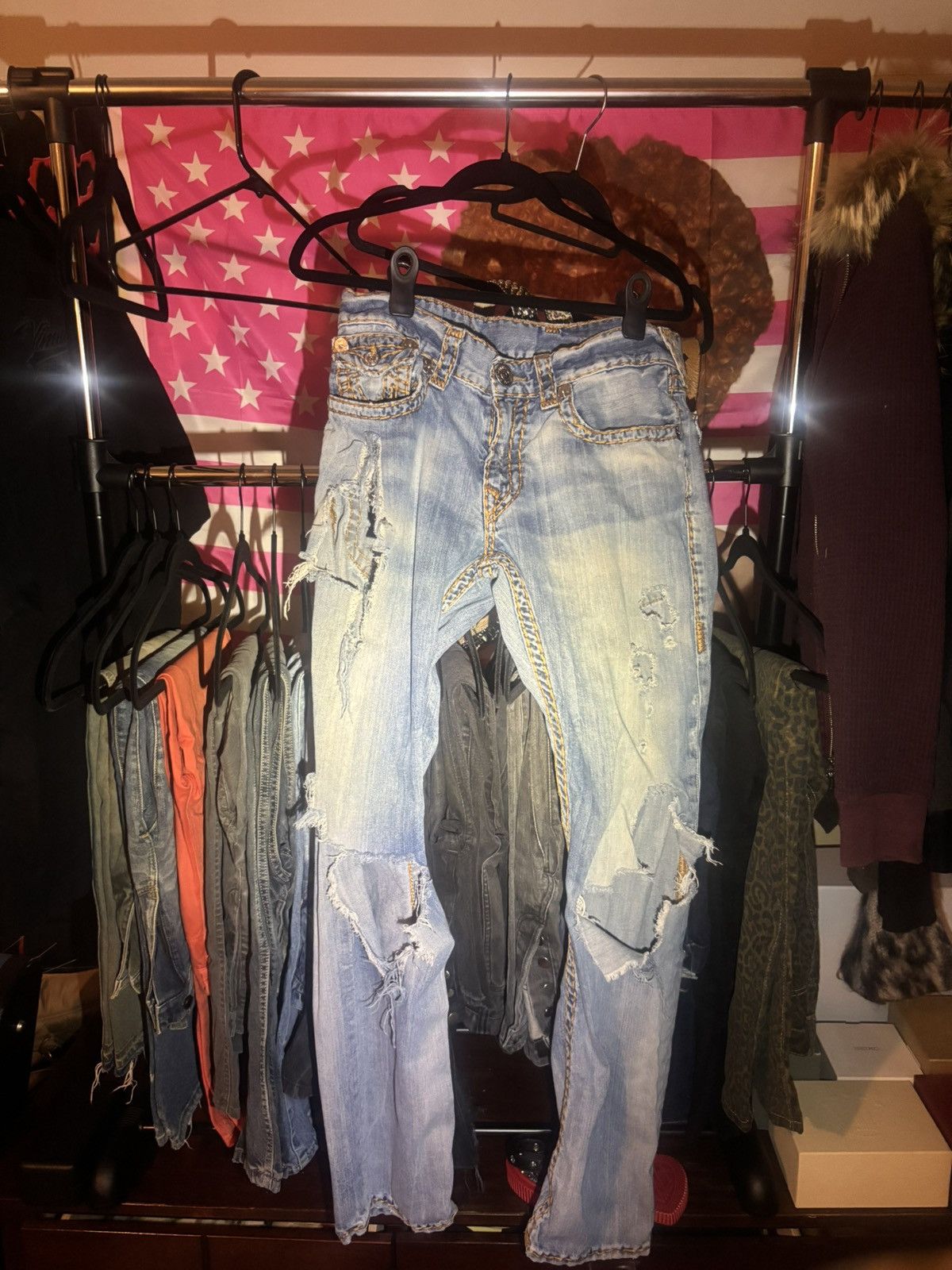 True Religion True Religion Ripped Jeans Size US 33 - 1 Thumbnail