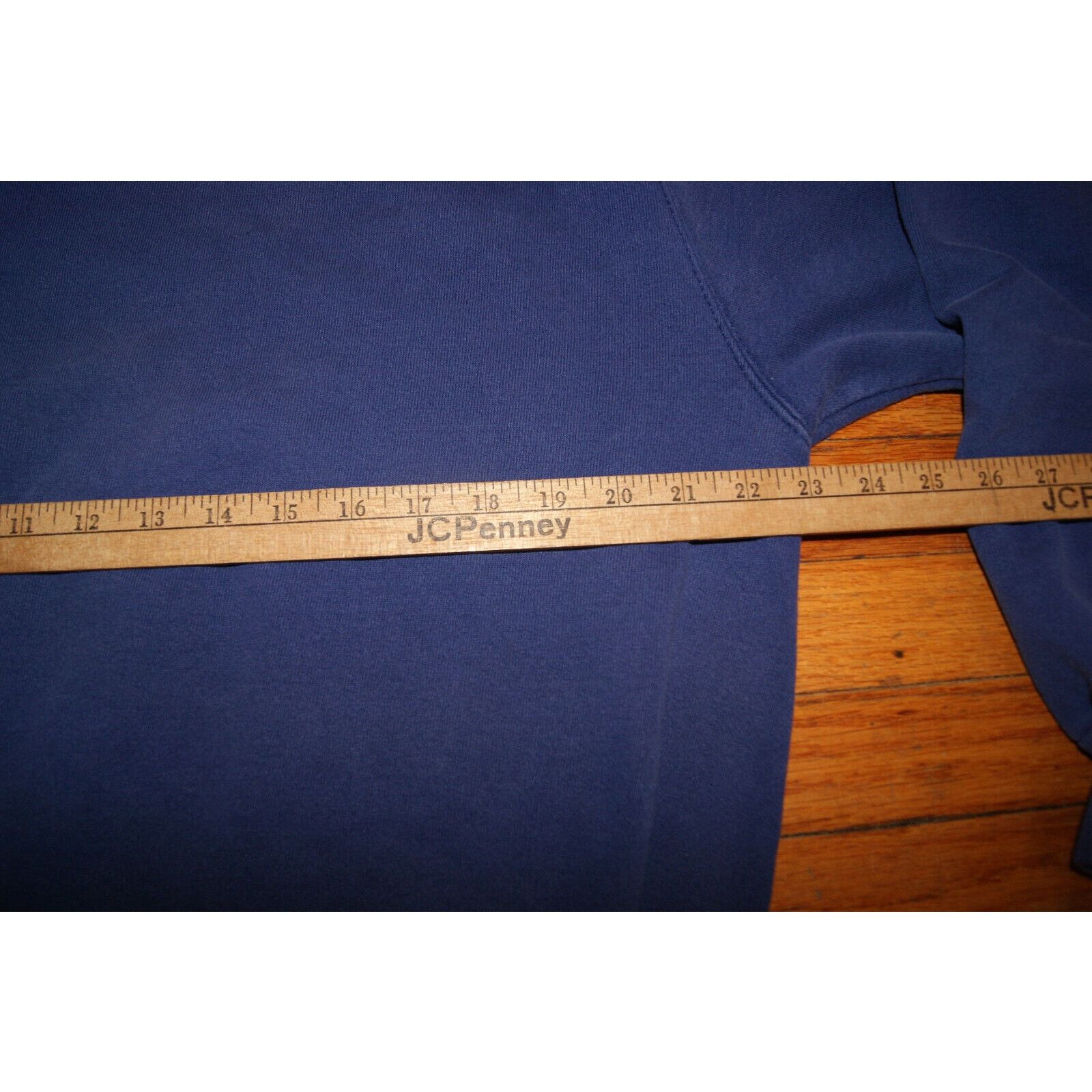 Champion VTG Champion Single V Crewneck Sweatshirt L USA Navy Blue Size US L / EU 52-54 / 3 - 7 Thumbnail